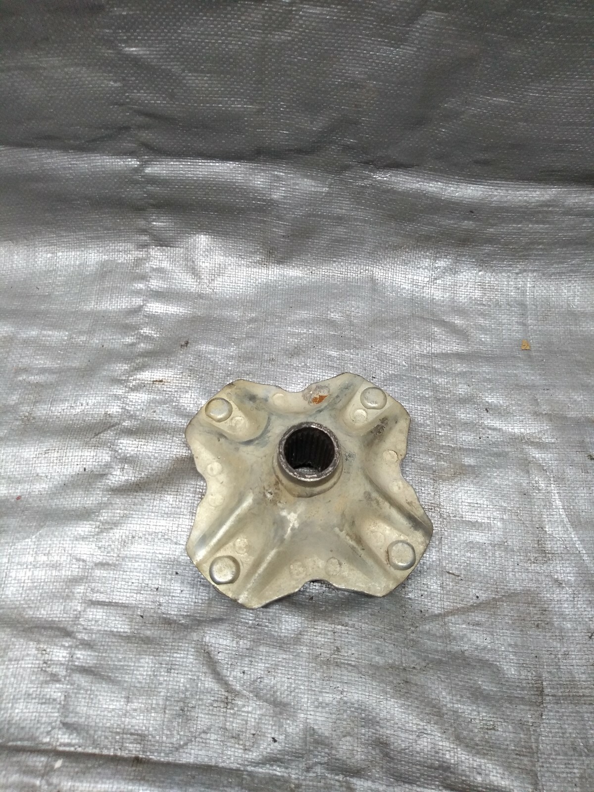 4x130mm REAR WHEEL HUBS 200s 110 185s 90 125m trx125 200 ATC HONDA 3