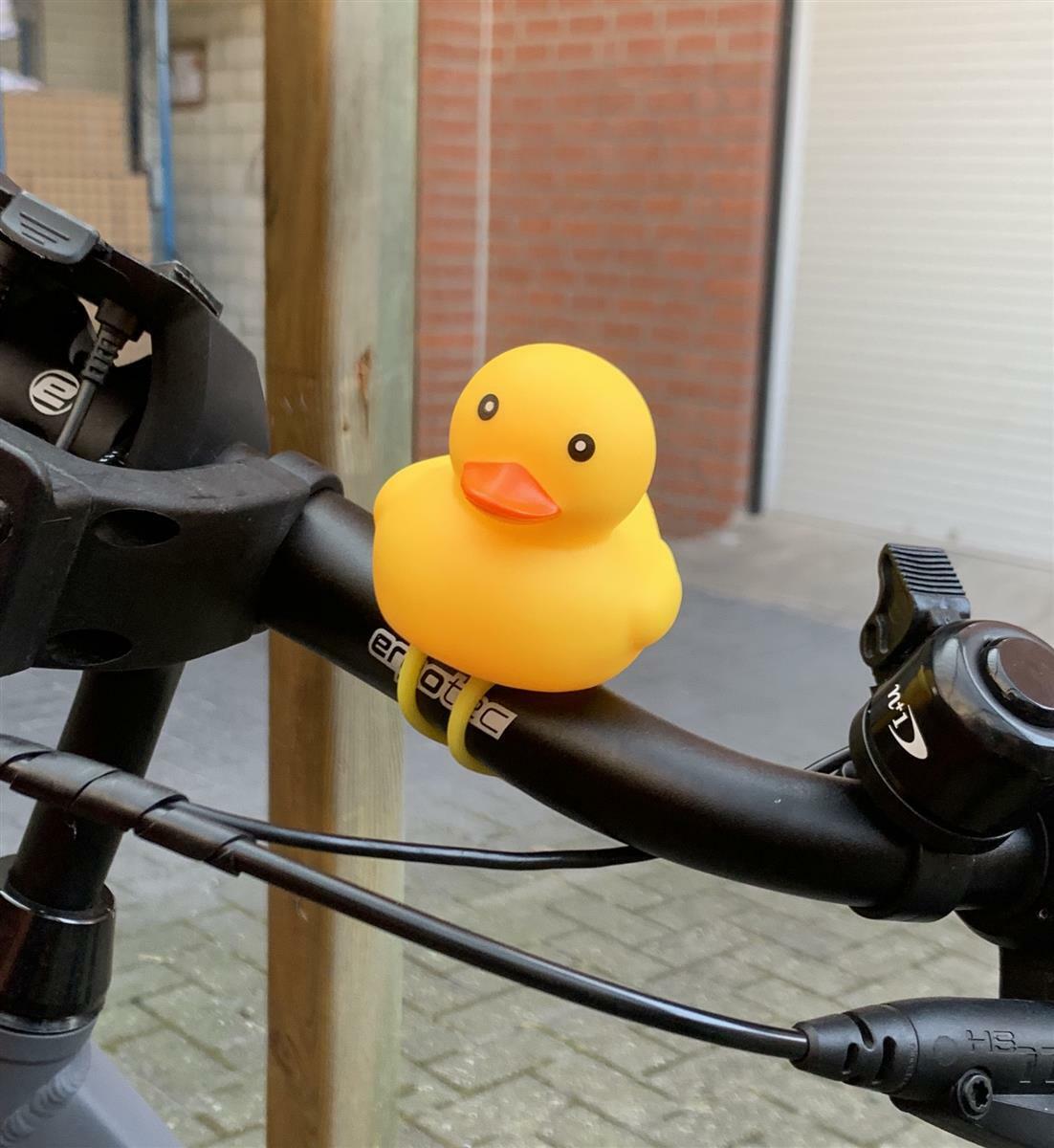 Kaczka kąpielowa do rowerów - z lampami LED skrzypiąca kaczka piszcząca kaczka