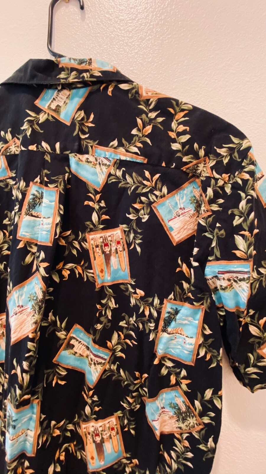 Hilo Hattie Picture Frames and Vines Hawaiian (Aloha)… Gem