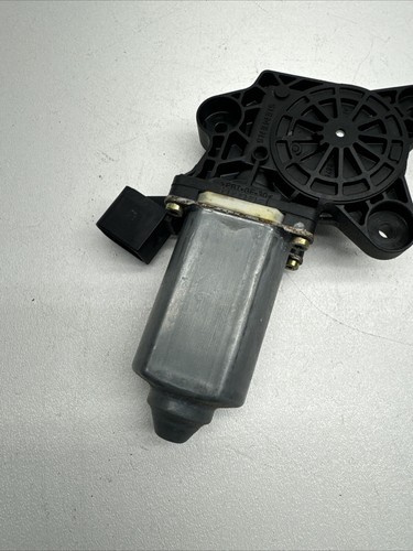 00-06 Mercedes R230 SL500 S600 Rear Right Passenger Side Window Regulator Motor - Picture 3 of 11
