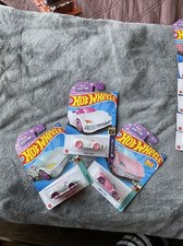 hot wheels barbie extra 3 pink 4 white 1 gray