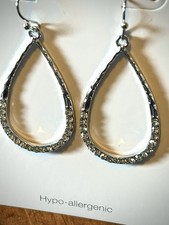 Hypoallergenic Silver Teardrop Crystal Dangle Metal Fashion Earrings