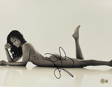 Hot Sexy Zoe Saldana Signed 11x14 Photo Authentic Autograph Beckett QR Hologram