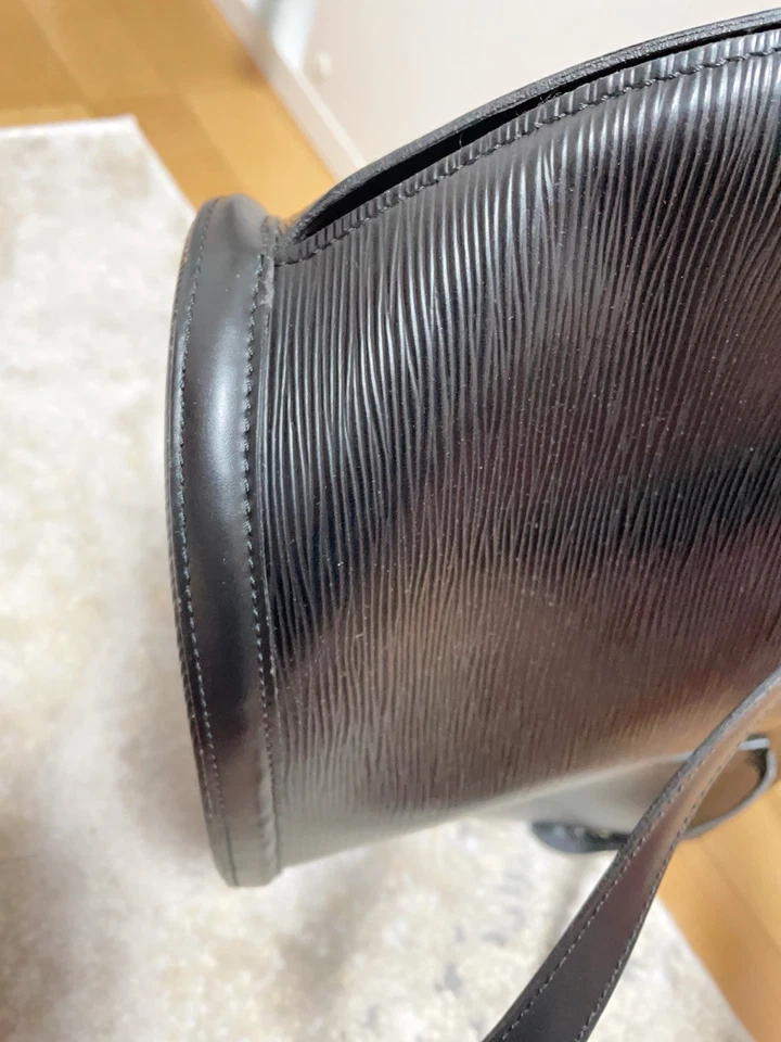Bolso de hombro Louis Vuitton Saint Jacques de cuero EPI negro para mujer Foto 4 de 4