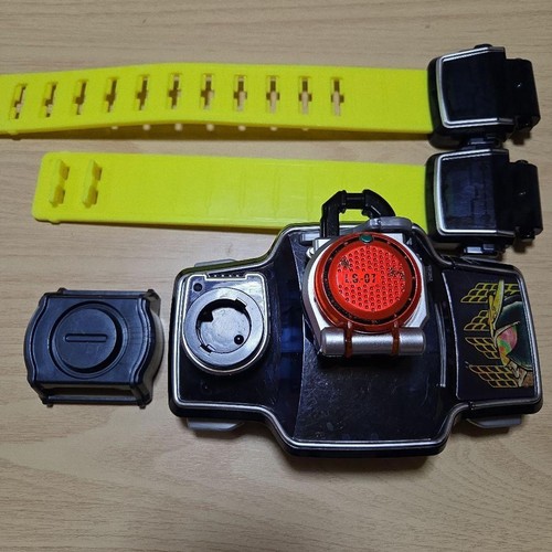 Cintura di trasformazione BANDAI Kamen Rider ver.20th DX Double Driver