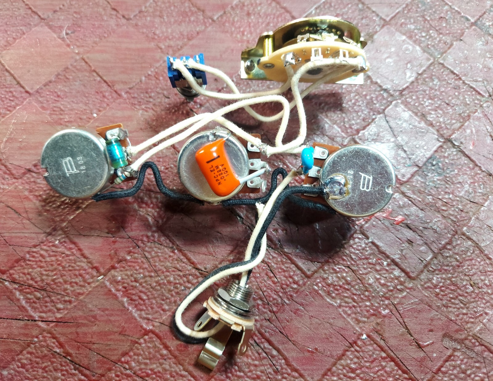 Foto 1 di 1