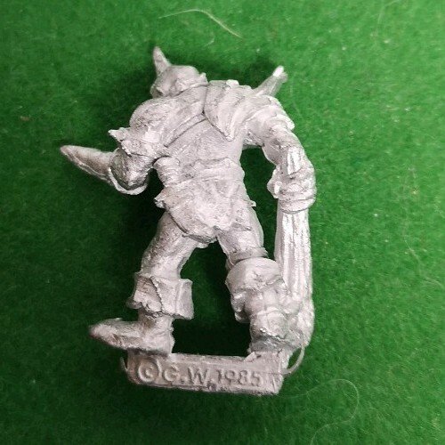 1985 Chaos Thug 0211 18 CH7 Spikehead Citadel Warhammer Army Marauder Fighter GW - Picture 4 of 4