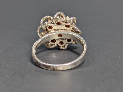 Sterling Silver Garnet Flower Cluster Ring Size 9 925 - Picture 15 of 21