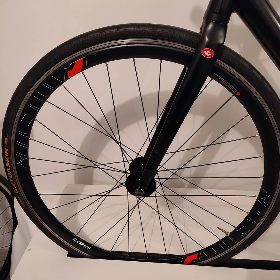 Bicicleta de una sola velocidad Cinelli Bootleg Mystic Foto 4 de 4