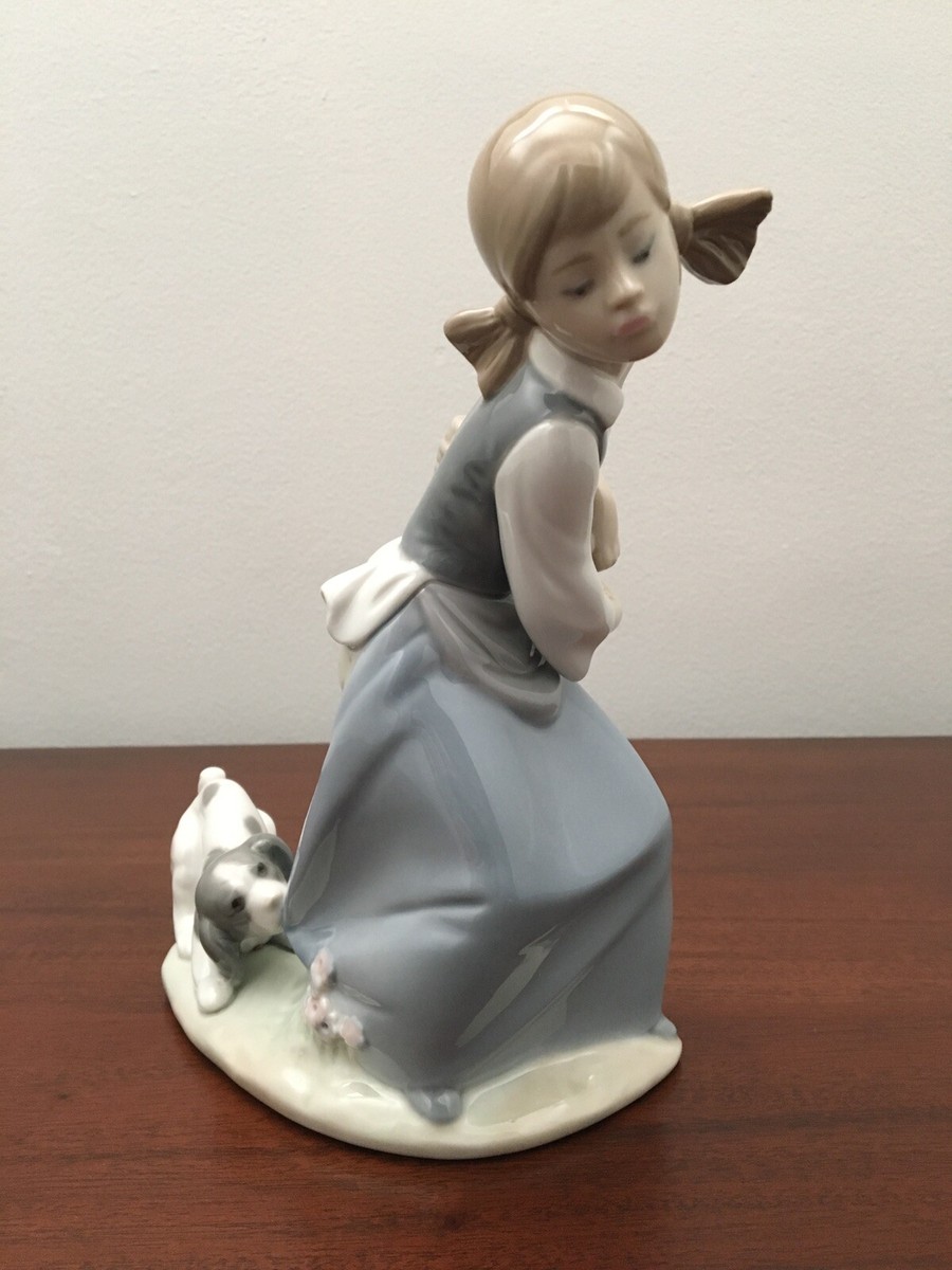 LLADRO “GIRL WITH DOG PULLING ON SKIRT” PORCELAIN FIGURINE #A332