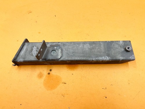 15-21 MERCEDES BENZ C300 W205 FRONT RIGHT RADIATOR LOWER SUPPORT BRACKET OEM - Picture 2 of 3