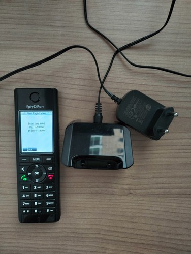 AVM FRITZ!Fon C5 Schnurloses VoIP DECT-Telefon Handset - Schwarz - Zdjęcie 2 z 3