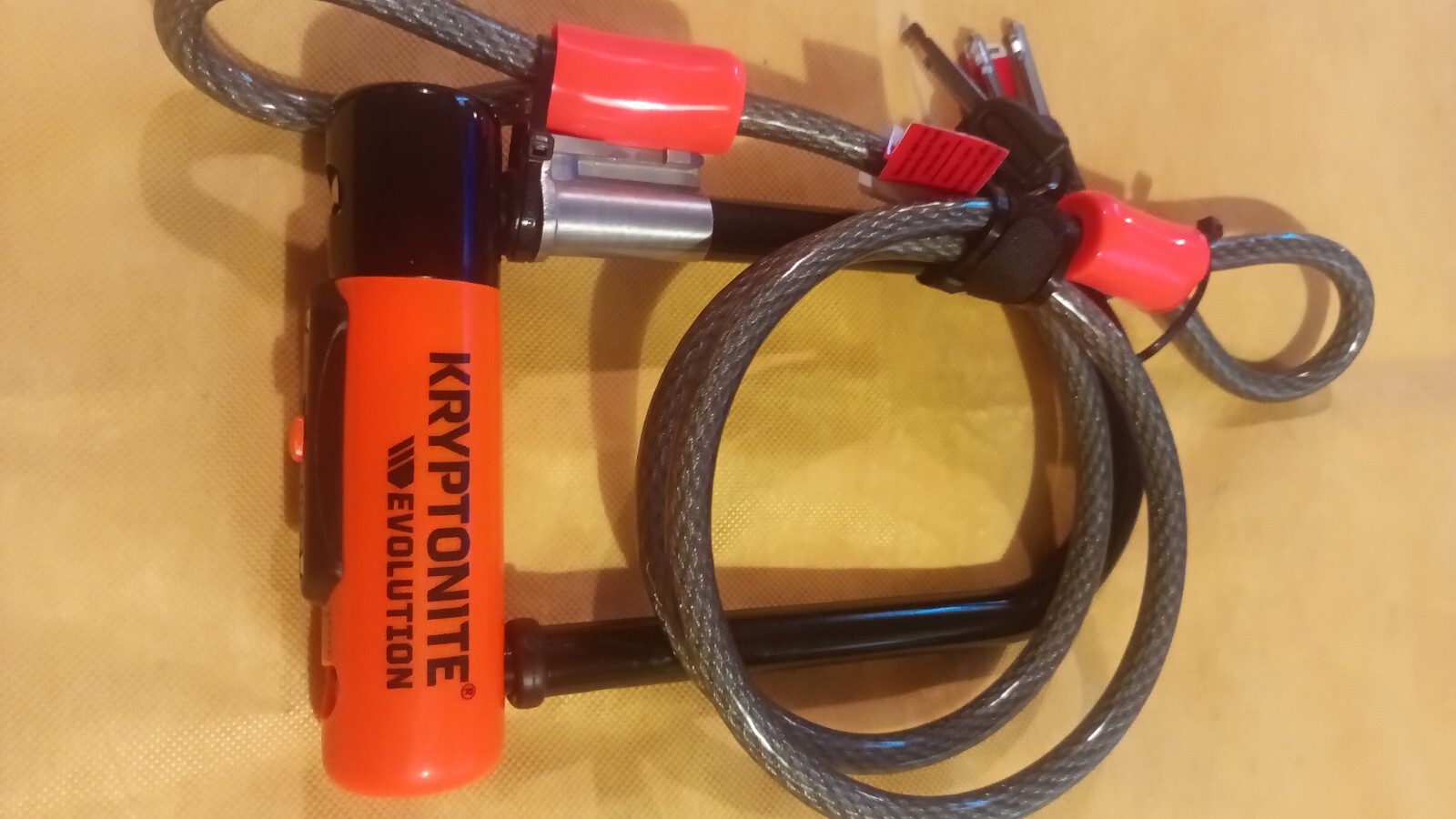 Kryptonite Evolution Mini7 Bicycle Lock With 4'Krytoflex Cable Combo