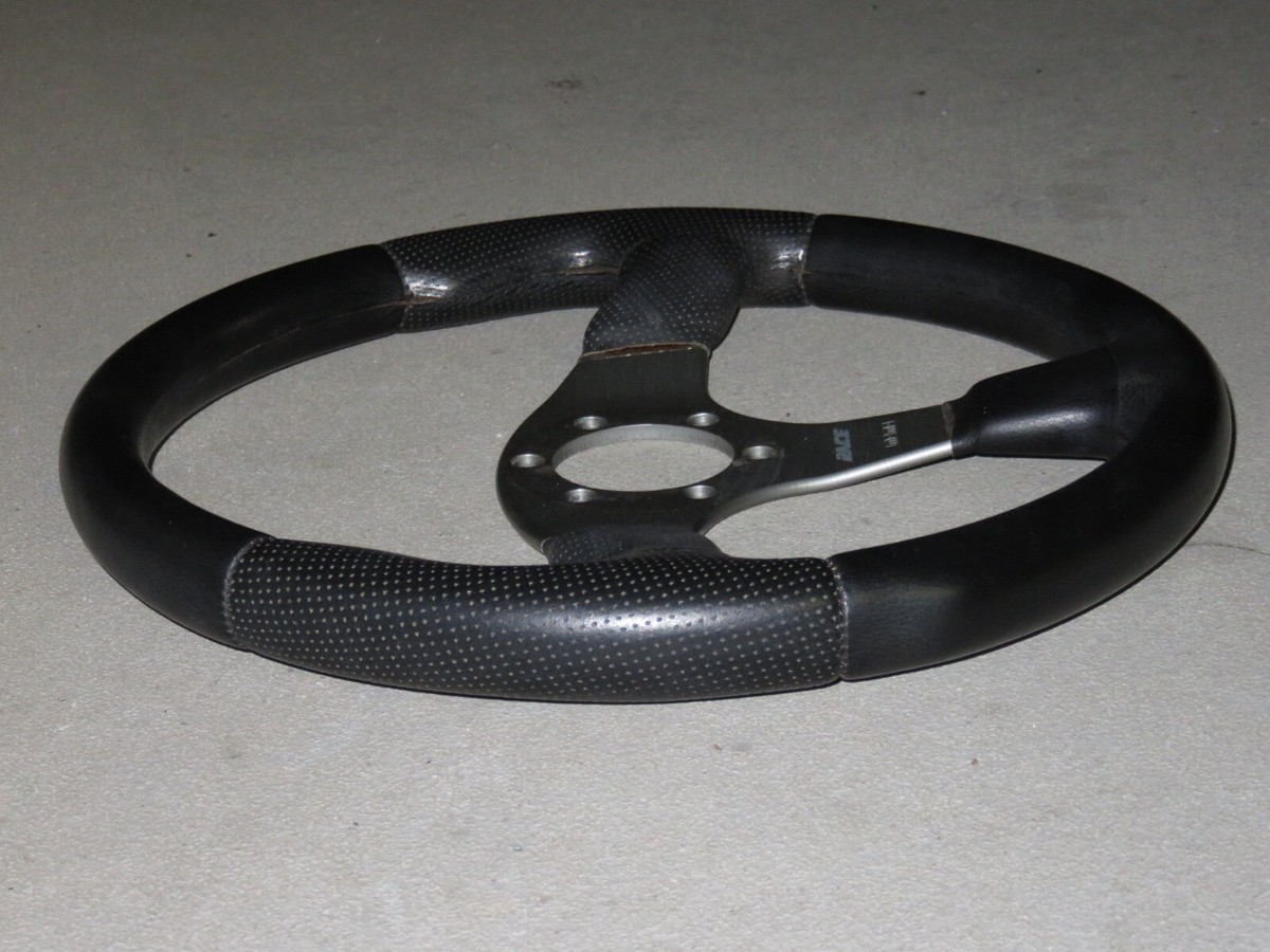 Momo race 32φ モモレース MOMO Race Steering Wheel – GregsRaceParts.com