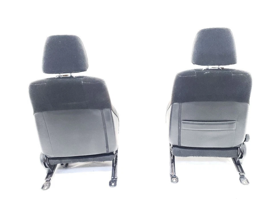 2000 2001 Honda Prelude OEM Front Pair Of Seats - Image 2 of 4