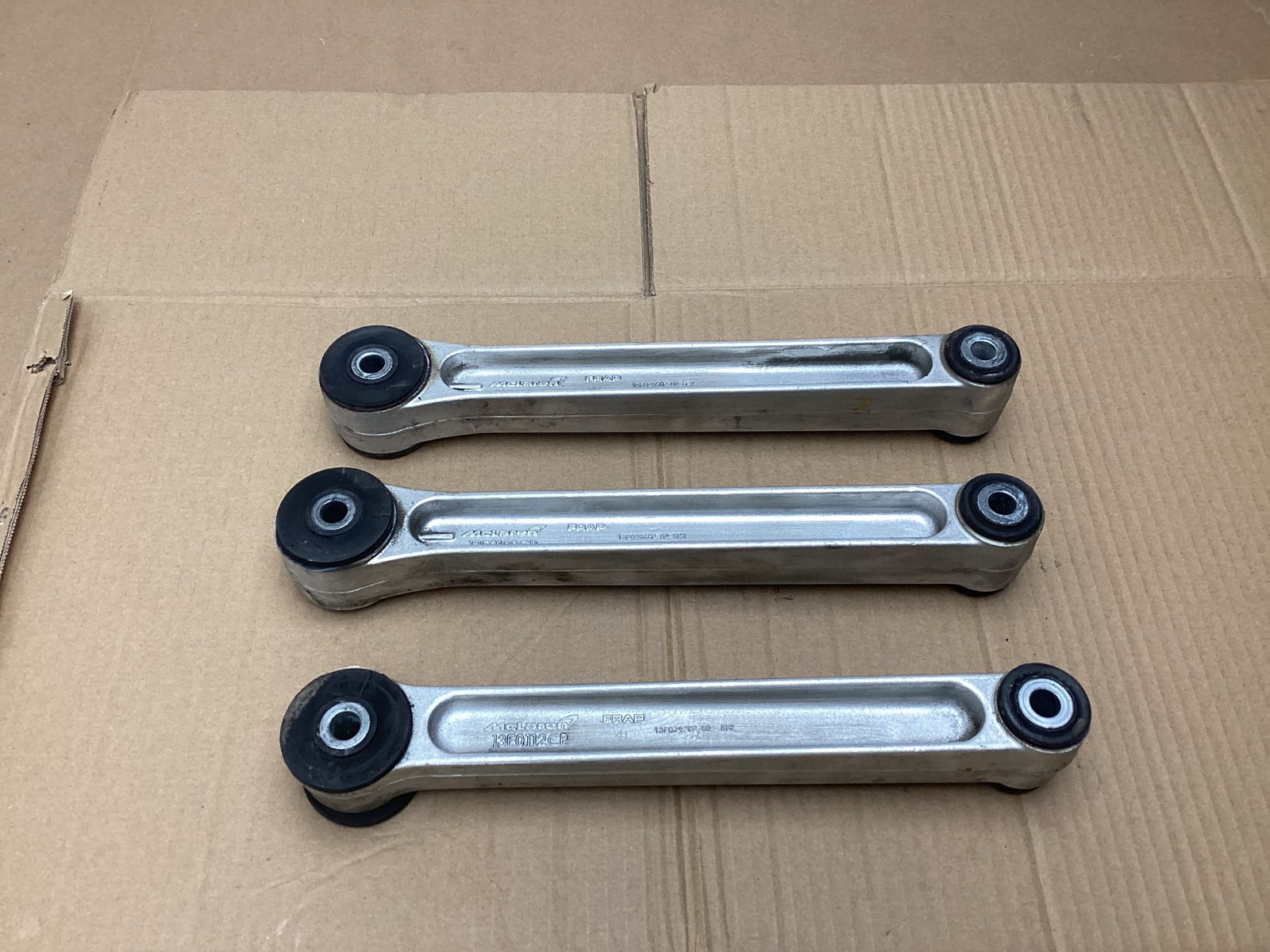 McLaren 650S 2016 Right Left Engine Motor Bracket Mount Arm Set 3 PCS 15-17 :Y