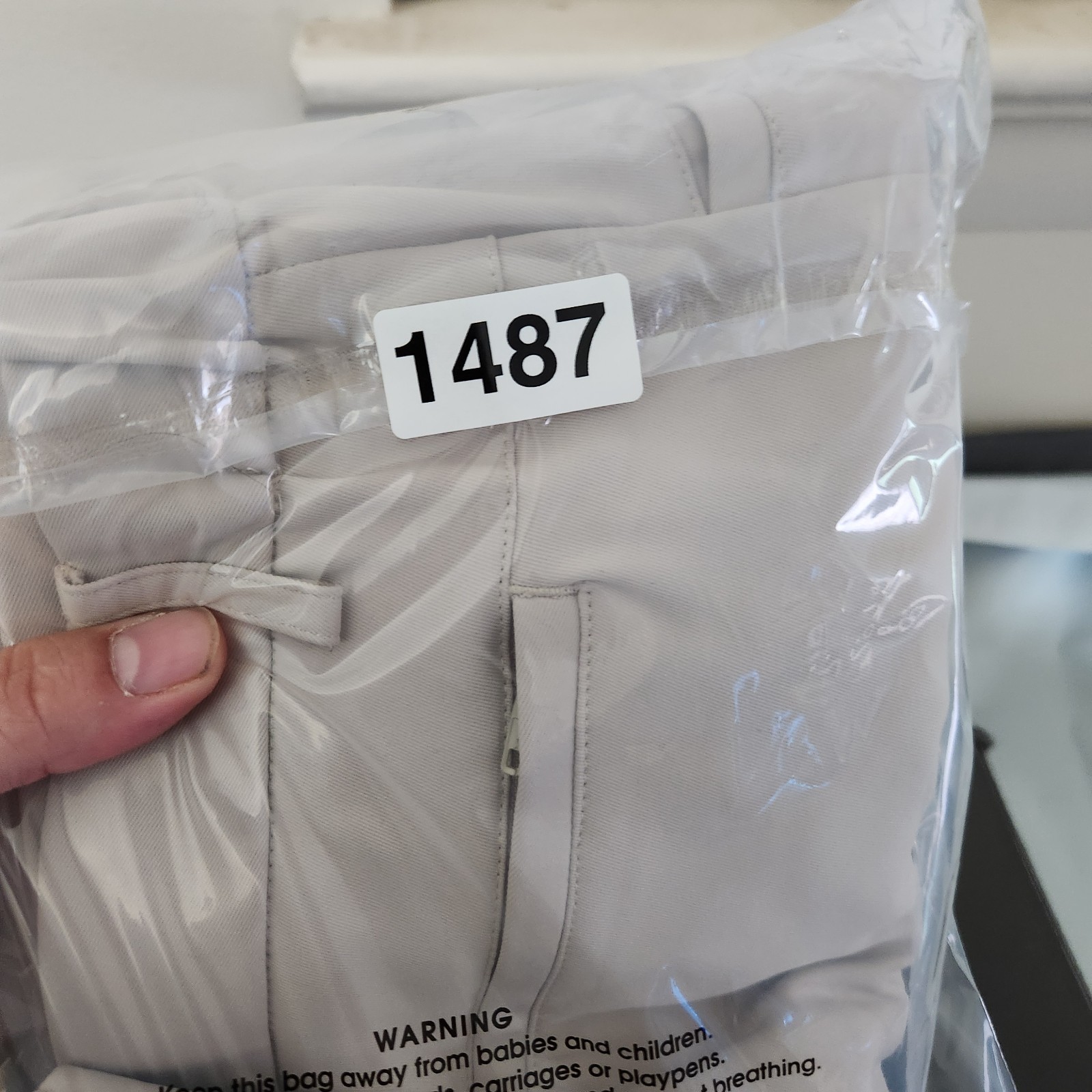 Roundtree & Yorke TravelSmart Pants Mens Size 42x30 Polyester Performance