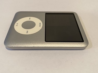Apple iPod Nano 3rd Generation Silver (4 GB) Works Great | eBay