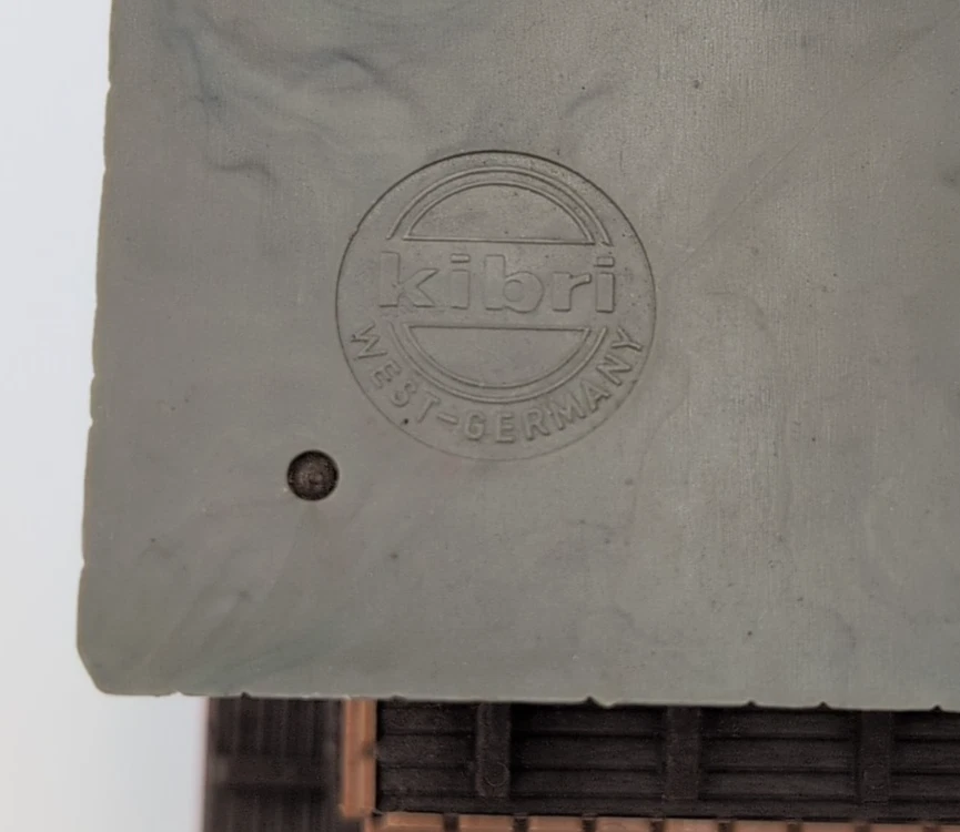 Kibri 8044 Chalet House Building West Germany Plastic HO Scale Partial Kit - Image 2 of 4