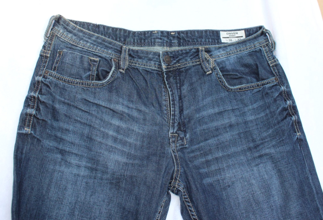Buffalo David Bitton Driven Basic Straight Jeans … - image 7