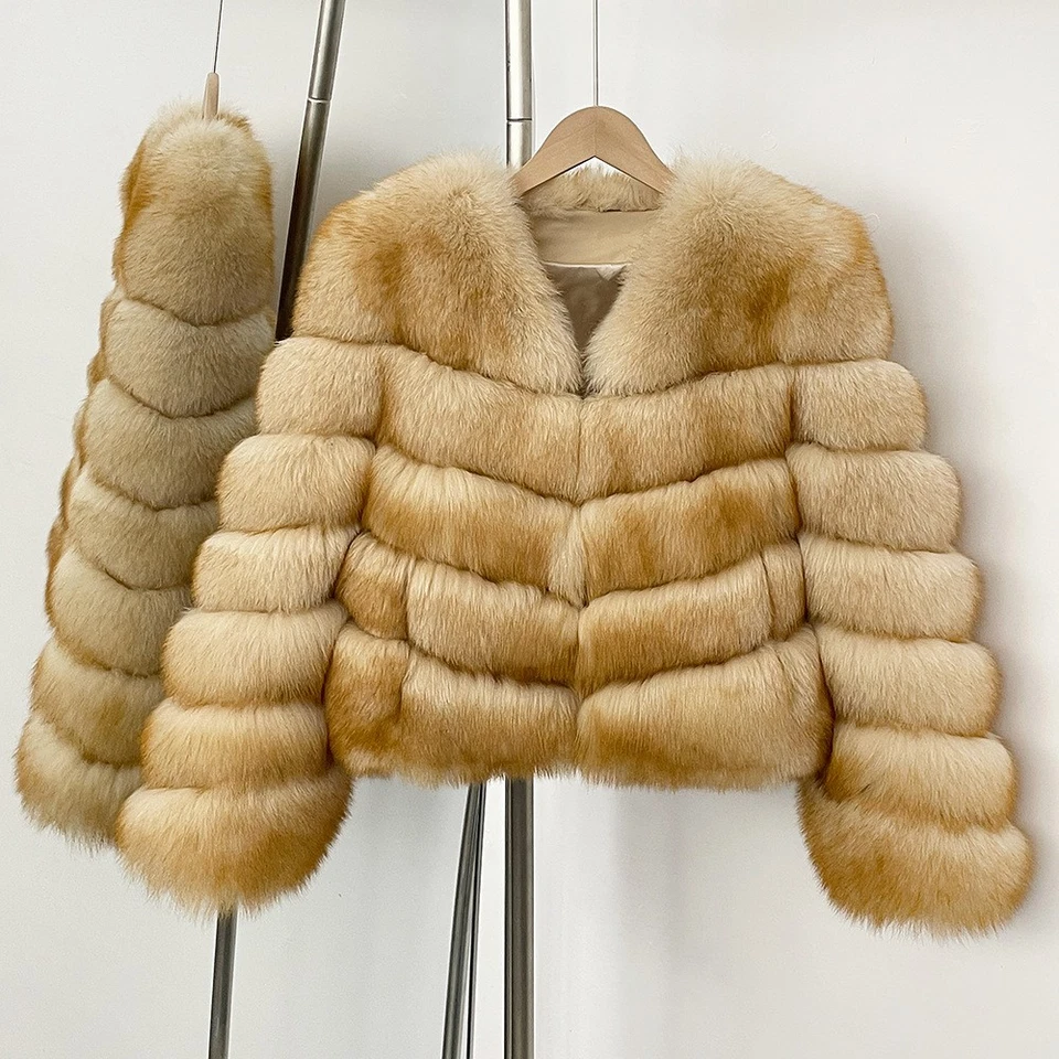 Women's Fox Fur Coat Winter New Short Korean Fashion V-neck Slim Fit Fur Jacket - Image 4 of 4