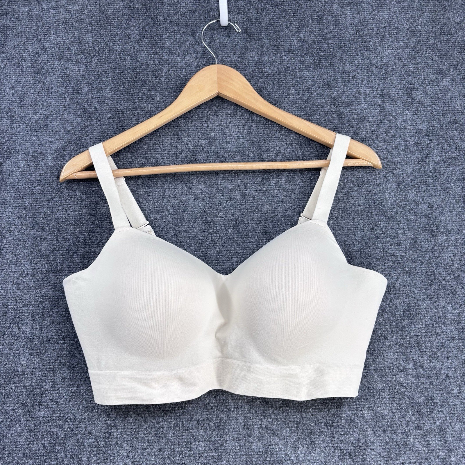 Truekind Ivory Supportive Comfort Bra Women’s XL Wireless Shaping Adjustable
