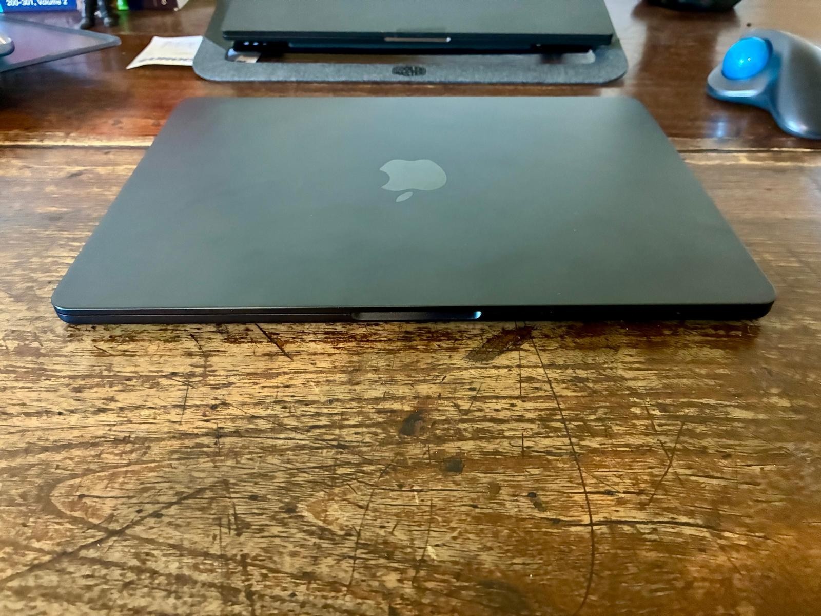 Apple MacBook Air M2 2022 13.6" 16GB RAM 512GB SSD • Batteria 92% • 197 Cicli