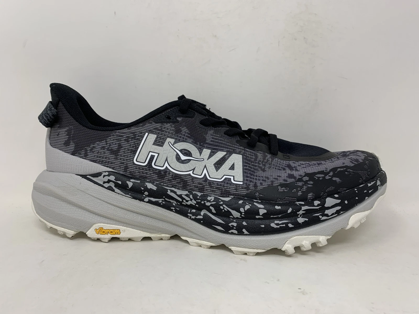 Men's Hoka Speedgoat 6, Black/Stardust, 9.5 D Medium US