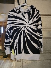 Womens FABLETICS Hoodie Sweatshirt Sz. Medium GUC