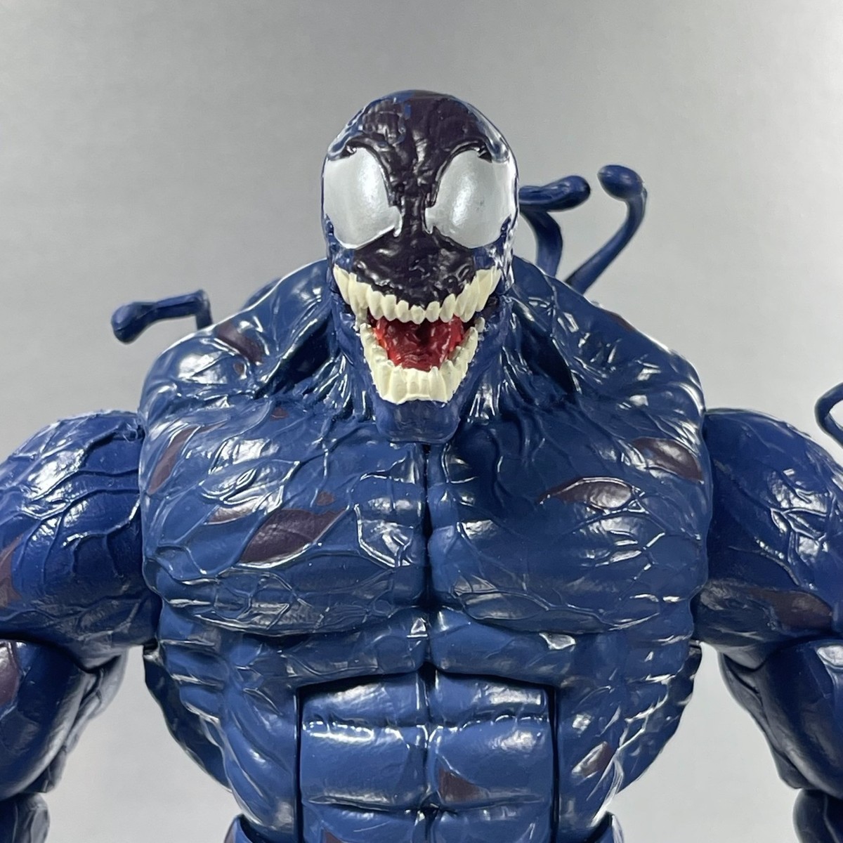 Hasbro Marvel Legends RIOT (from Life Foundation Symbiotes 3-pack