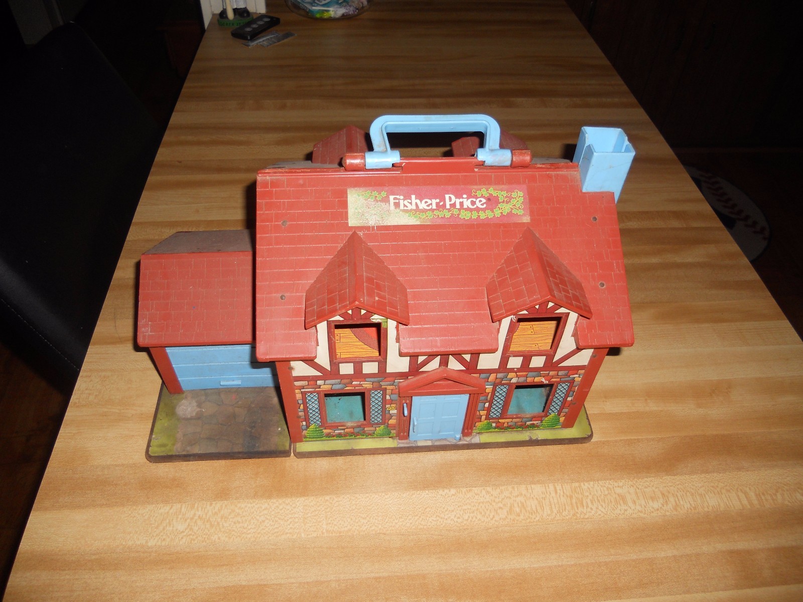 Picture 1 of 8