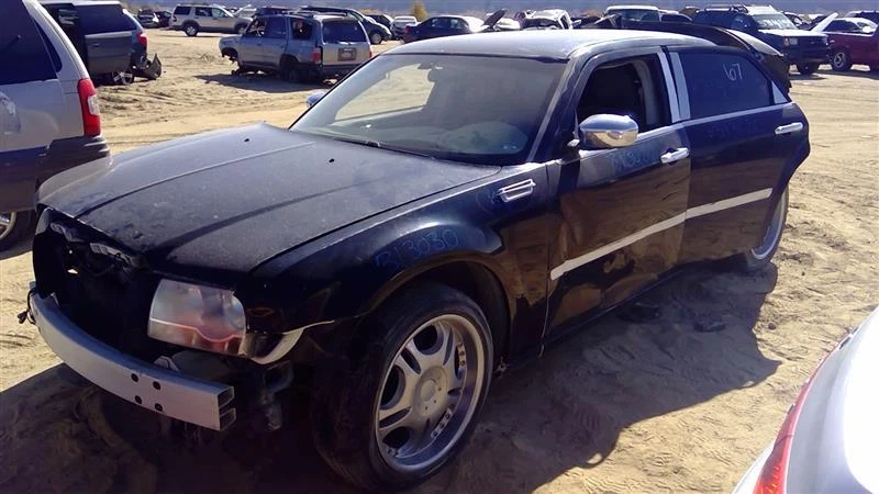 Used Rear Upper Forward Upper Control Arm Rear fits: 2006 Chrysler 300 forward t - Image 2 of 4