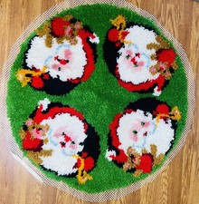 Vintage Santa Claus Hand Hooked Rug 33" Round Christmas Handmade Latch Hook