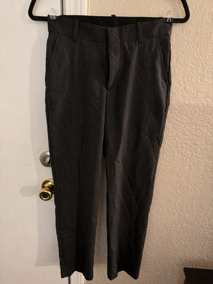 Traje y pantalón Van Huesen juvenil talla 12 Foto 2 de 4