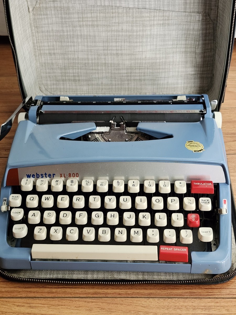 Vintage 70s Webster XL 800 Working Typewriter EXCELLENT CONDITION