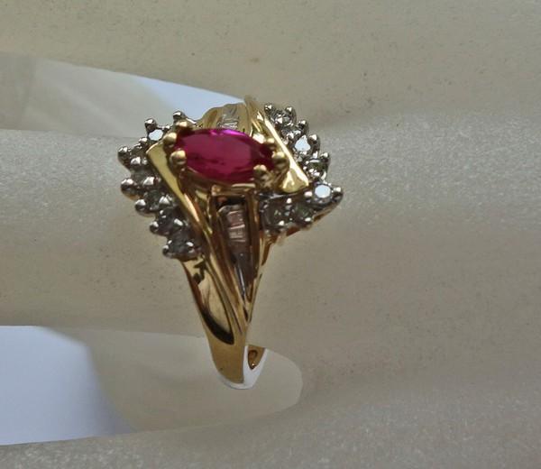 *Ruby ring ring with ruby rubies in aus 417 10kt … - image 7