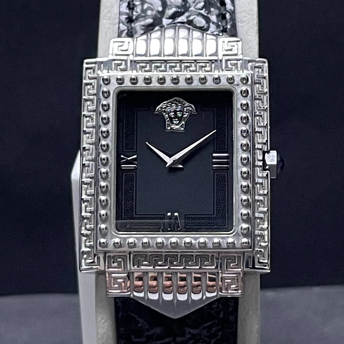 Gianni versace medusa best sale watch