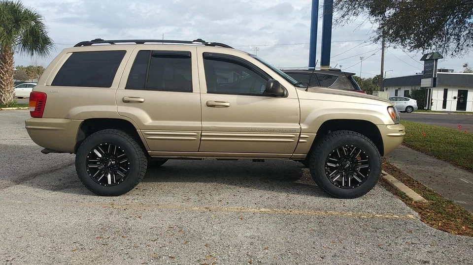 Freedom Offroad 2.5"/2.0" Lift Kit w/ Shocks for 99-04 Jeep Grand Cherokee - Image 3 of 3