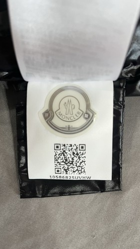NWOT Size 10 140cm Moncler GIUBBOTTO POCAS JACKET Black Thin Cinch Waist Elastic - Picture 13 of 18