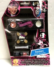 LOT OF 2 PACKAGES Monster High Mattel Inc,DRACULAURA make-up kit -NEW IN PACKAGE