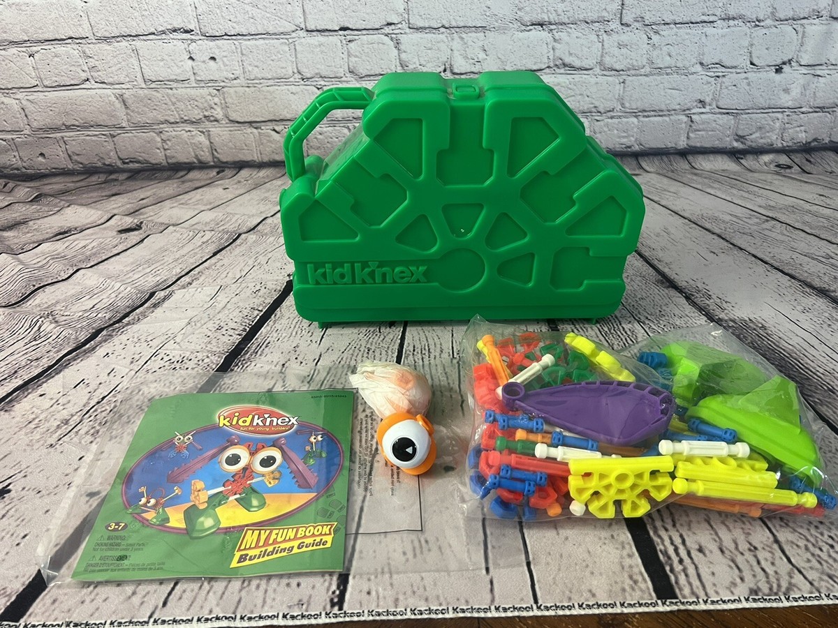 Kid KNex Friends Building Set with Carry Case Green New sealed Plastic ￼