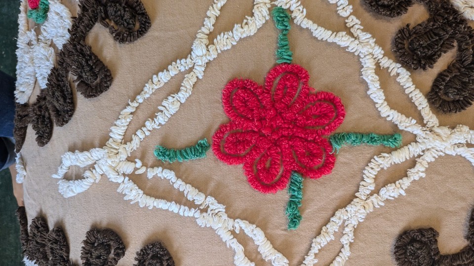 VINTAGE Handmade Tufted chenille coverlet Blanket Bedspread Brown eBay