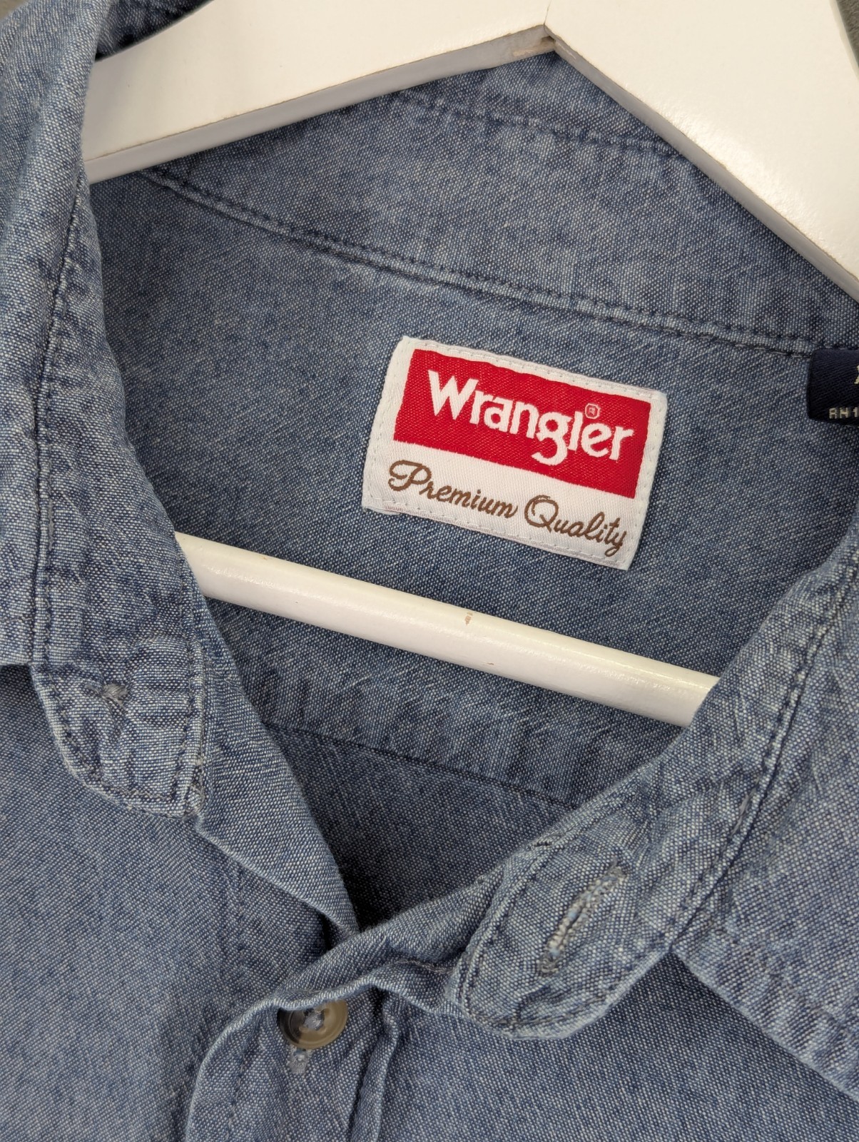 Wrangler Chambray Short Sleeve Shirt Size XL Relaxed USA Fit Blue Cotton Button image 3