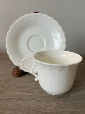 WHITE SILK by MIKASA Cup & Saucer White Scallop Teacup Made in Japan MINT