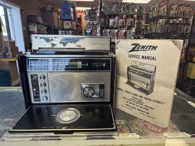 ZENITH TRANS OCEANIC RADIO MODEL D7000Y with Owners Manual EXCELLENT CONDITION!