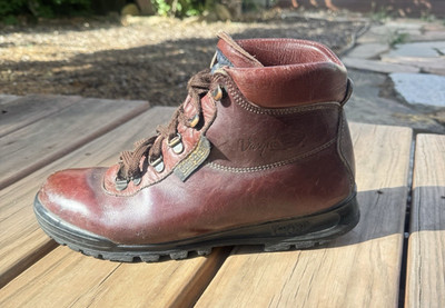 *Vintage* Vasque Skywalk Hiking Boots Sz 8M USM Gore-Tex Maroon Leather