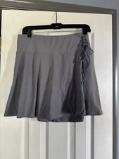 Womens Size XL Gray Athletic Skort Ties on Waistband Pocket Stretchy EUC