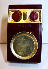 Vintage Zenith Royal 500 Portable AM 7 Transistor Radio Owl Eyes PLEASE READ