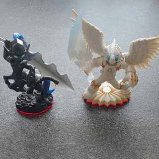 Activision Skylanders Trap Team Knight Mare & Knight Light