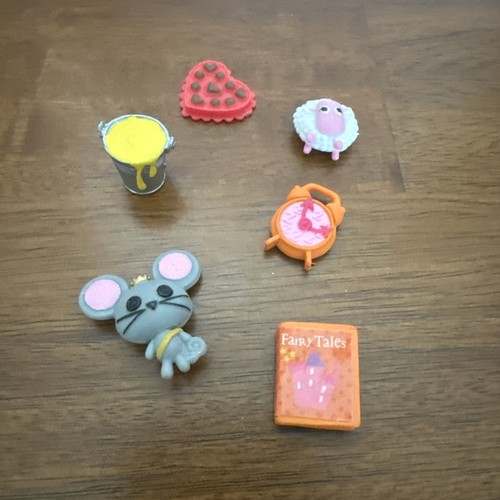 Lalaloopsy Mini Random Dolls Accessories.